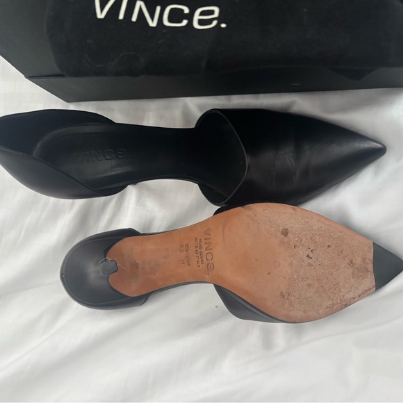 Vince Camuto Claire, d’Orsay black heels. Size 9.5 Women’s - Picture 1 of 3